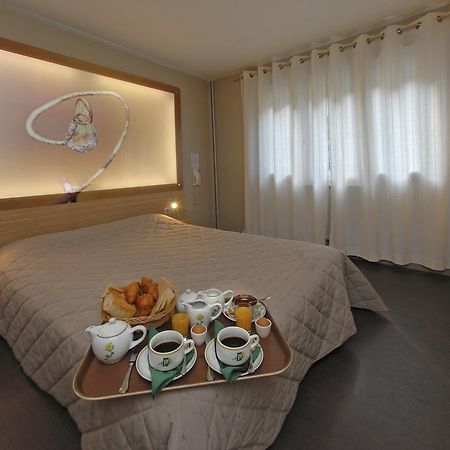 Logis Hotel Restaurant Des Gorges Du Tarn Florac Bagian luar foto
