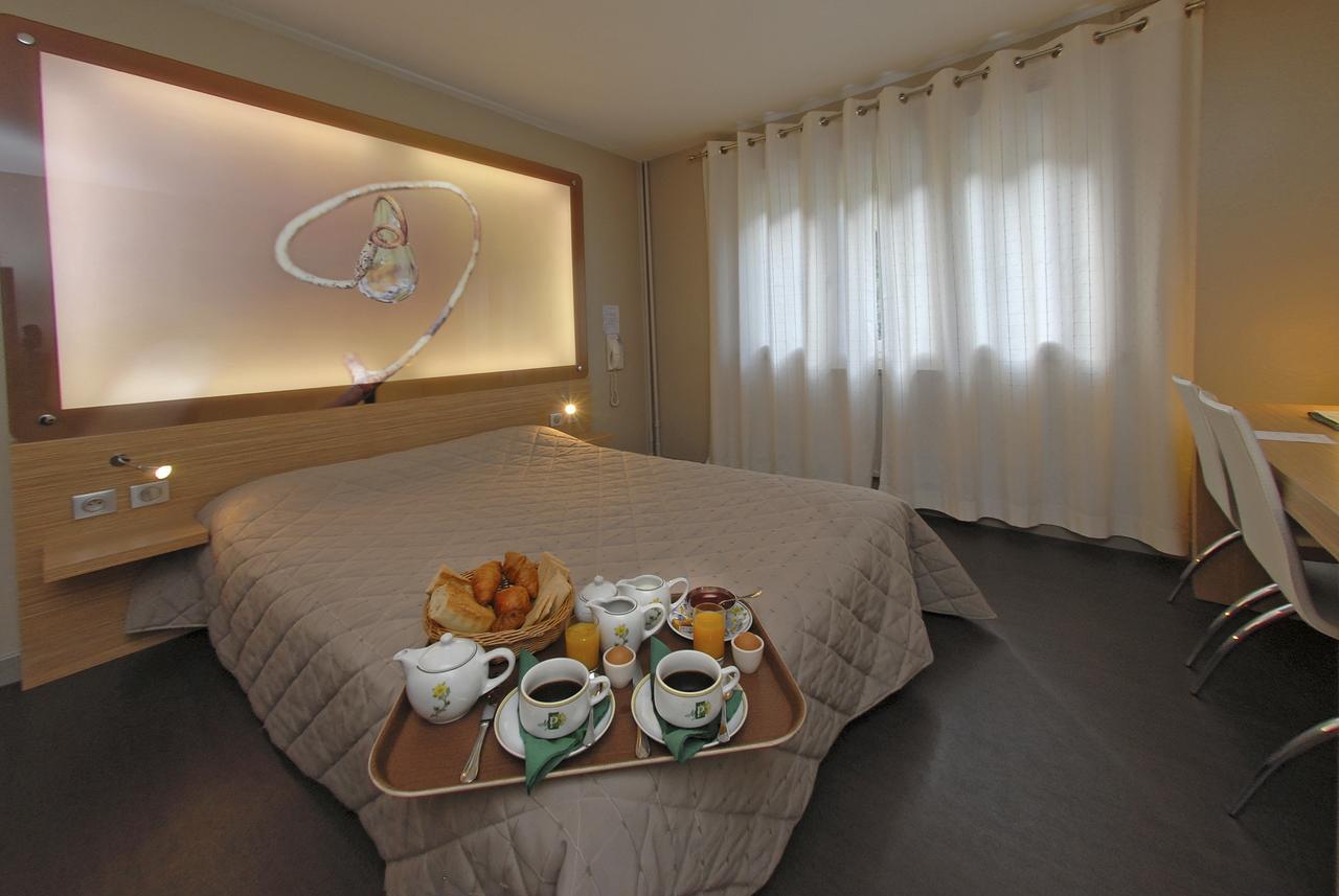 Logis Hotel Restaurant Des Gorges Du Tarn Florac Bagian luar foto